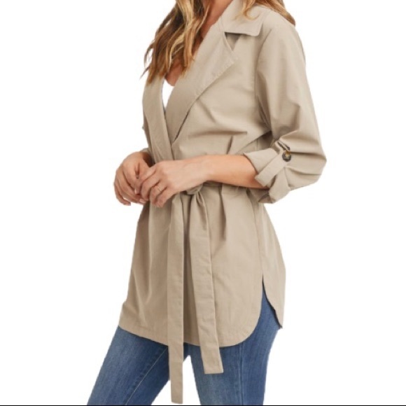 BELTED SHIRT JACKET - Picture 2 of 8